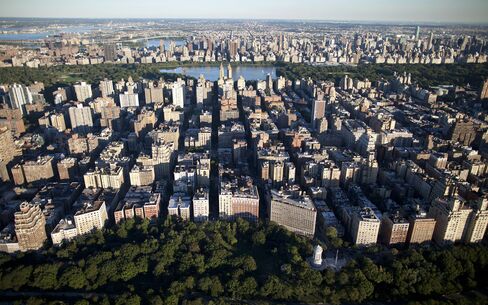 Upper West Side Joins Boca Raton in Most Credit-Card Complaints