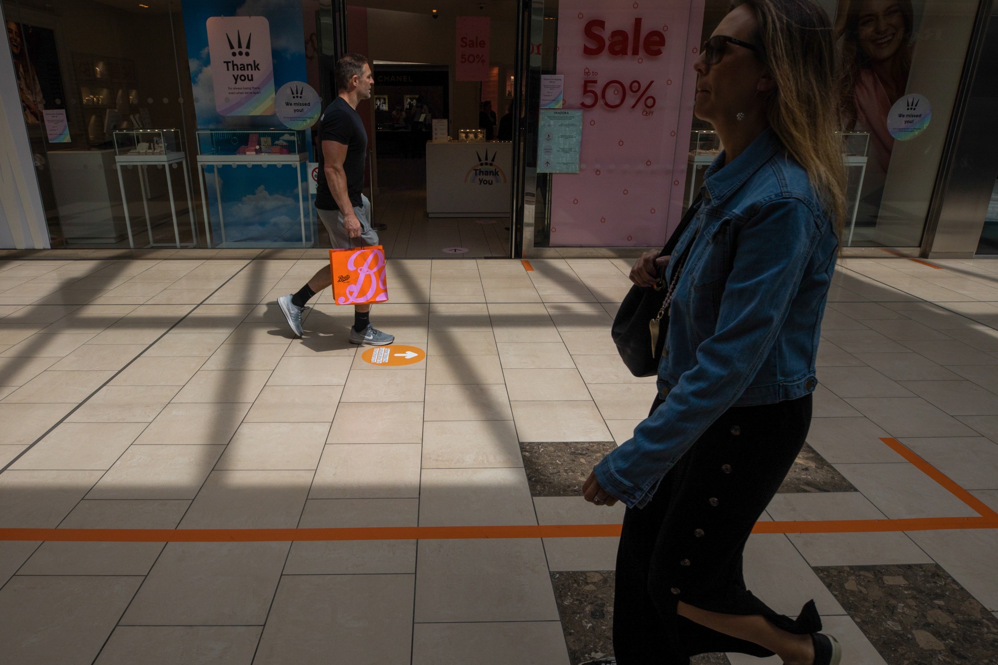 U.K. Retail Sales Rebound 12% in May as Lockdown Starts to Lift