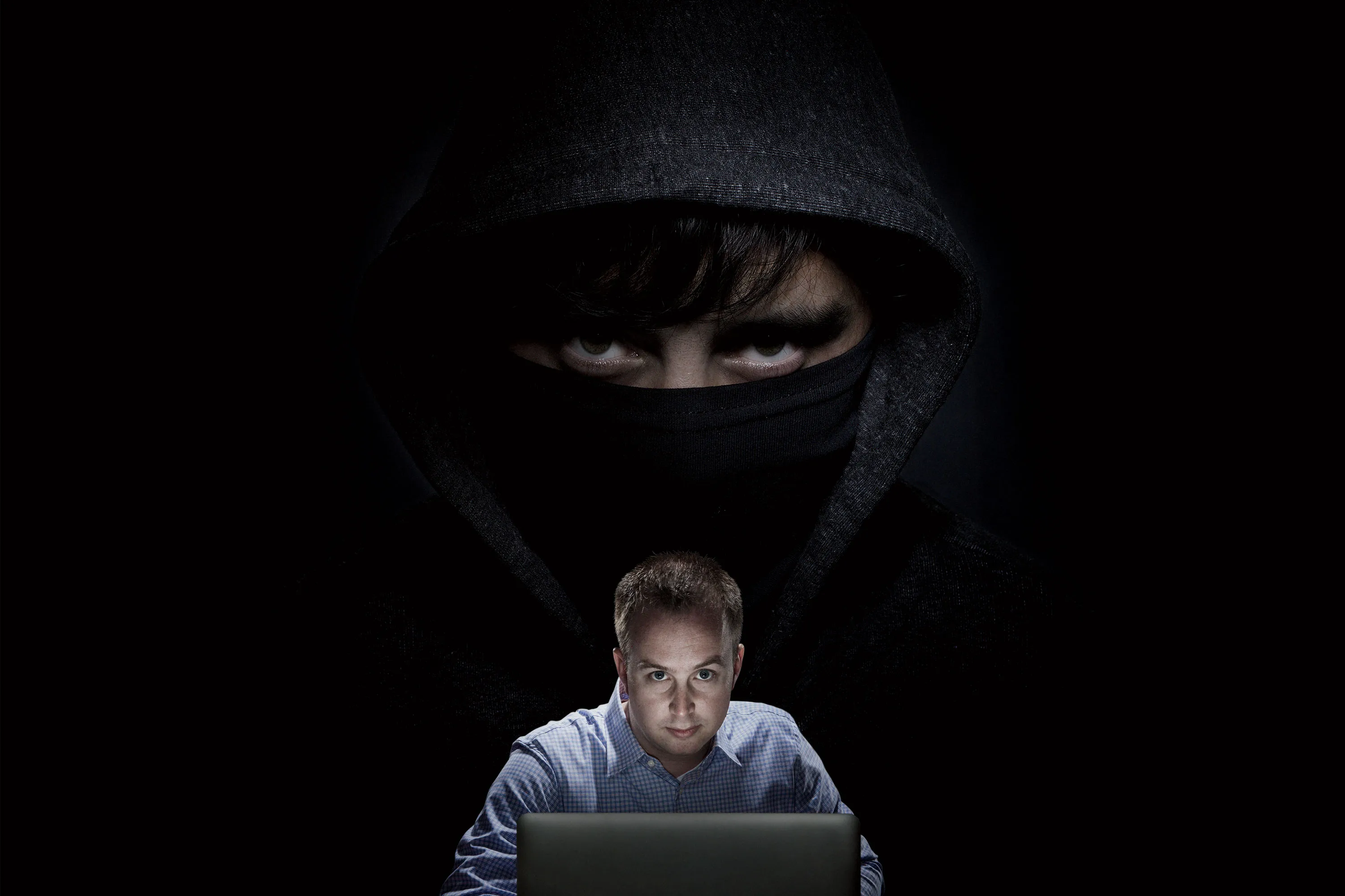 EMC Is Caught in the Crosshairs of a Cyberwar That Never Ends - Bloomberg