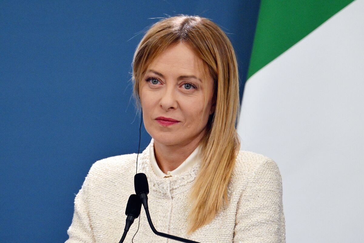 Bank of Italy Raises Growth Forecast in Another Boon for Meloni