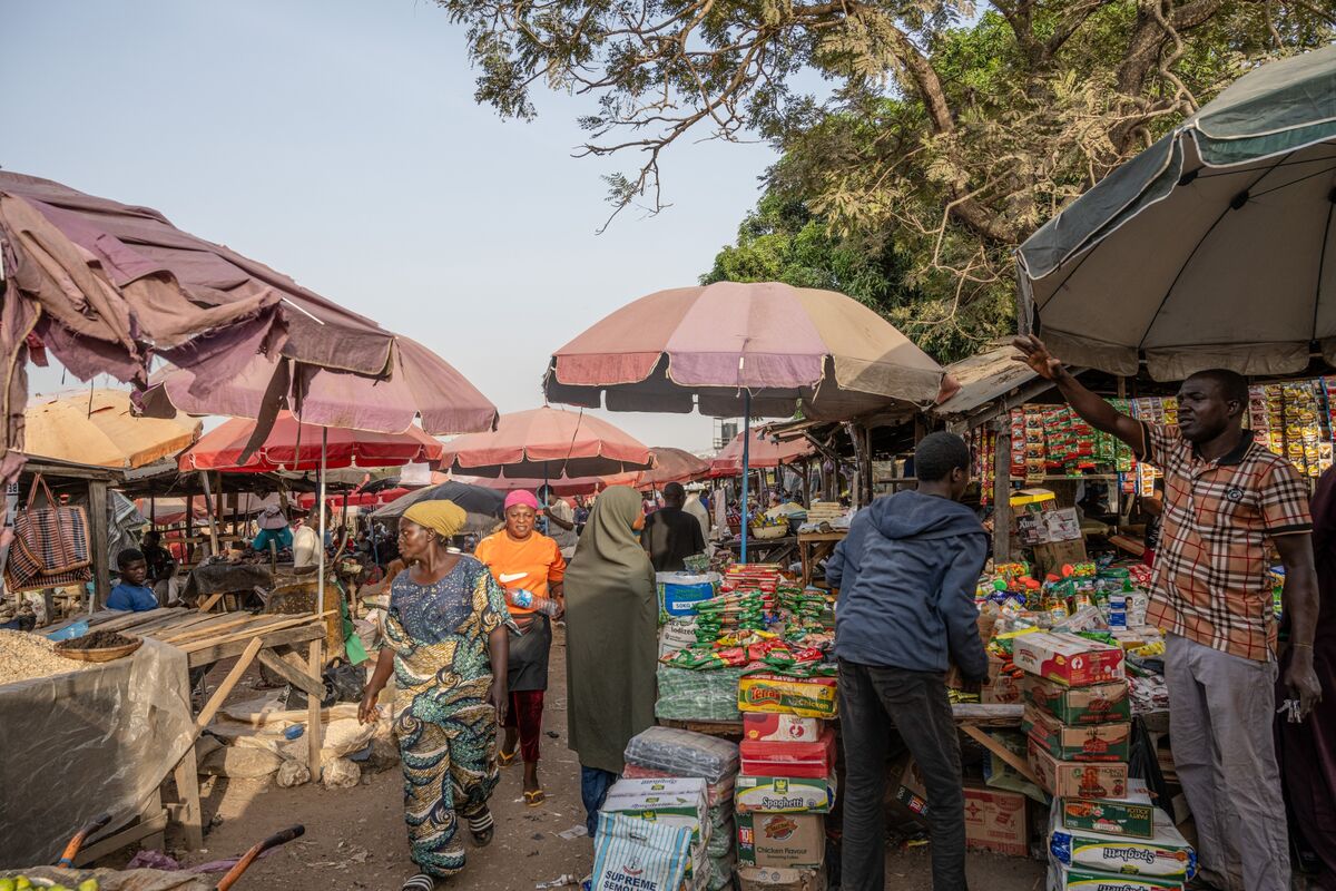 Nigeria Outlook Raised to Positive by Moody’s on Stronger Growth