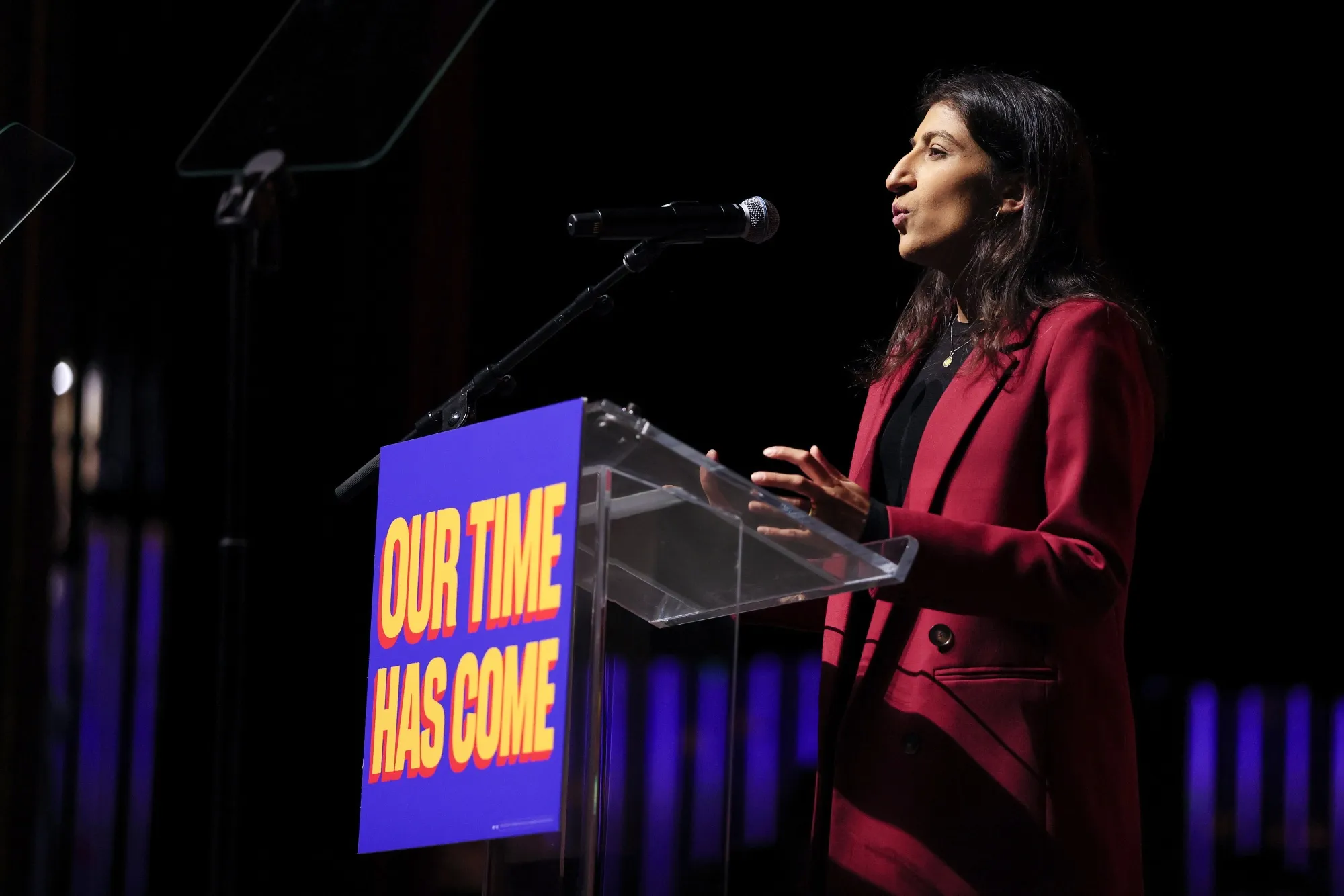 Lina Khan speaks during a campaign event for Zohran Mamdani on October 13.