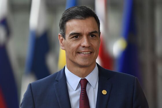 Spain Faces Crucial Vote in Sanchez Bid to Form New Government