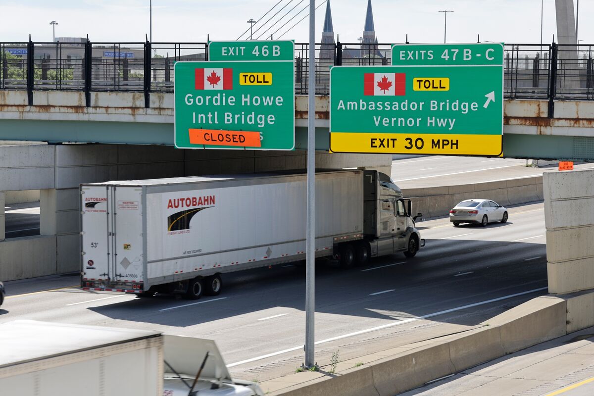 Canadian Trade Officials Head to Washington for Talks to Avoid Latest Tariff Threat