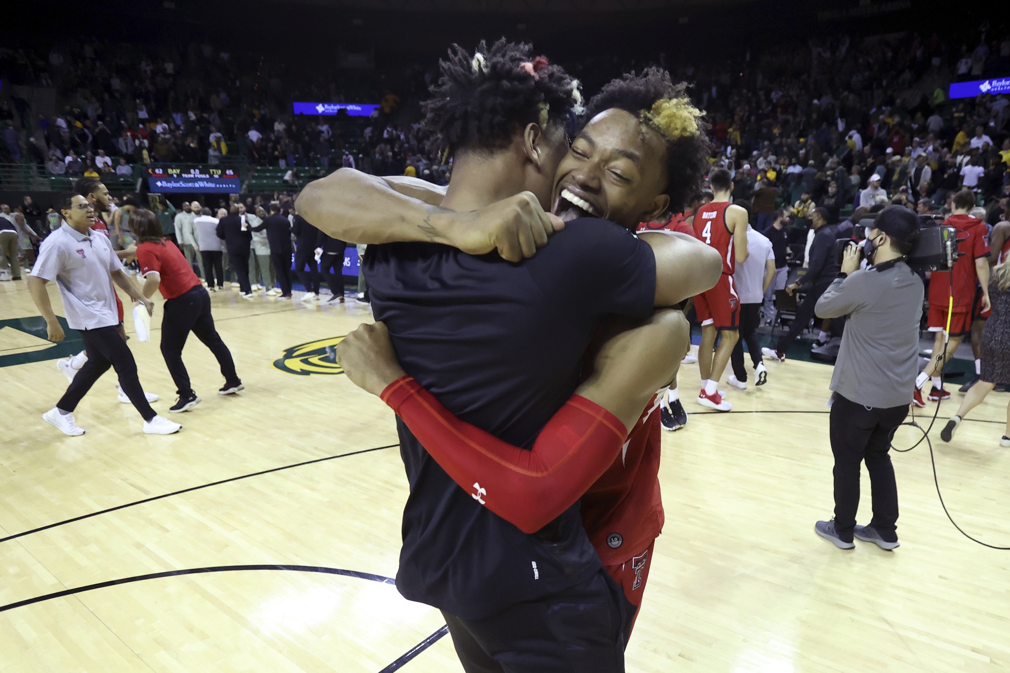 College Basketball Made Louisville, Then Broke It - Bloomberg