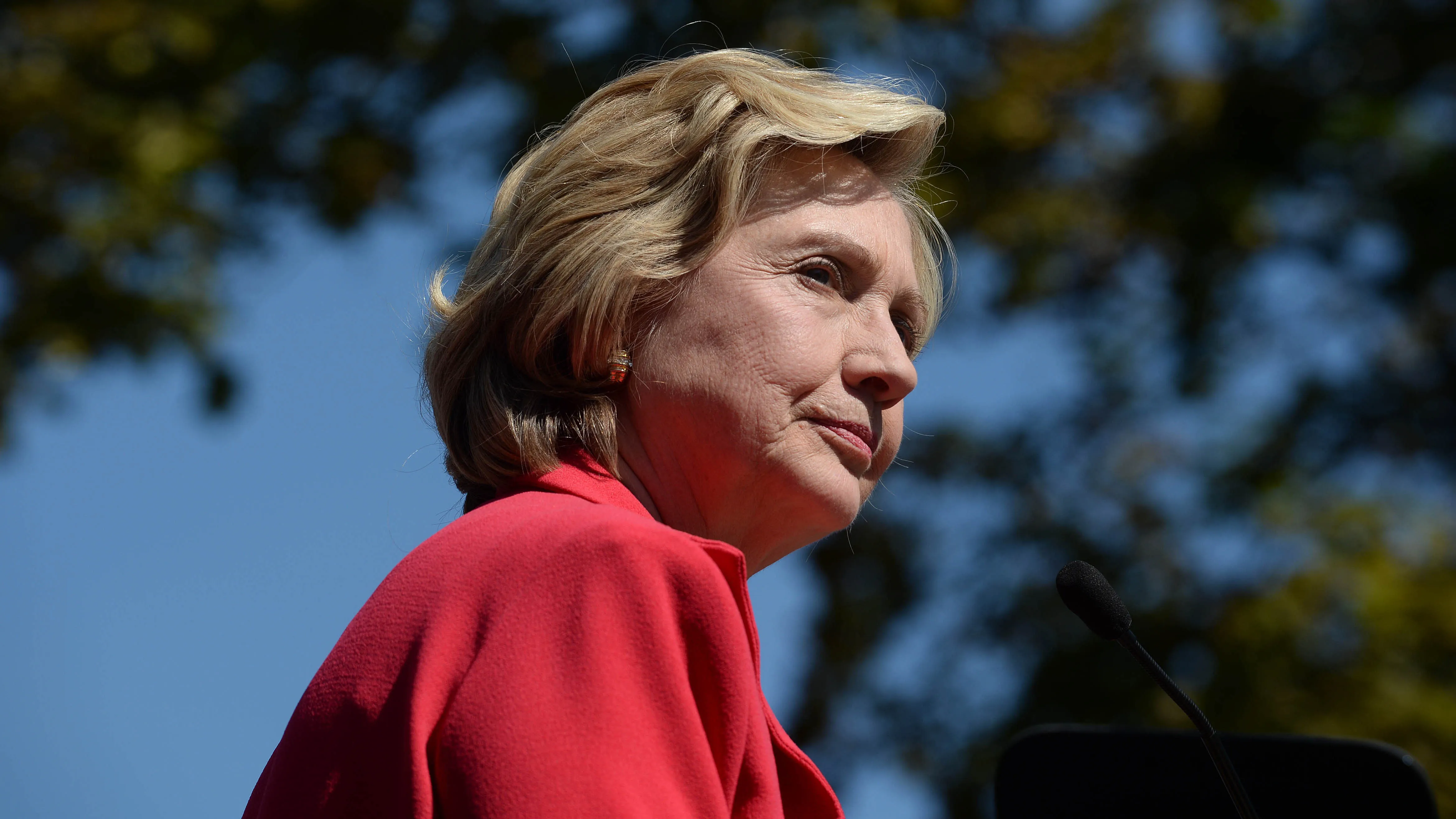 Hillary Clinton Returns To Campaign Trail In NH