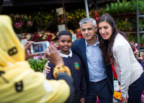 1466145573_Rosena-Allin-Khan