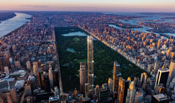Manhattan’s Tallest Condo Building Joins a Swamped Luxury Market