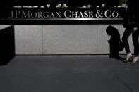 Ex-JPMorgan FX Salesman Says He Lost $2.8 Million Over Dismissal