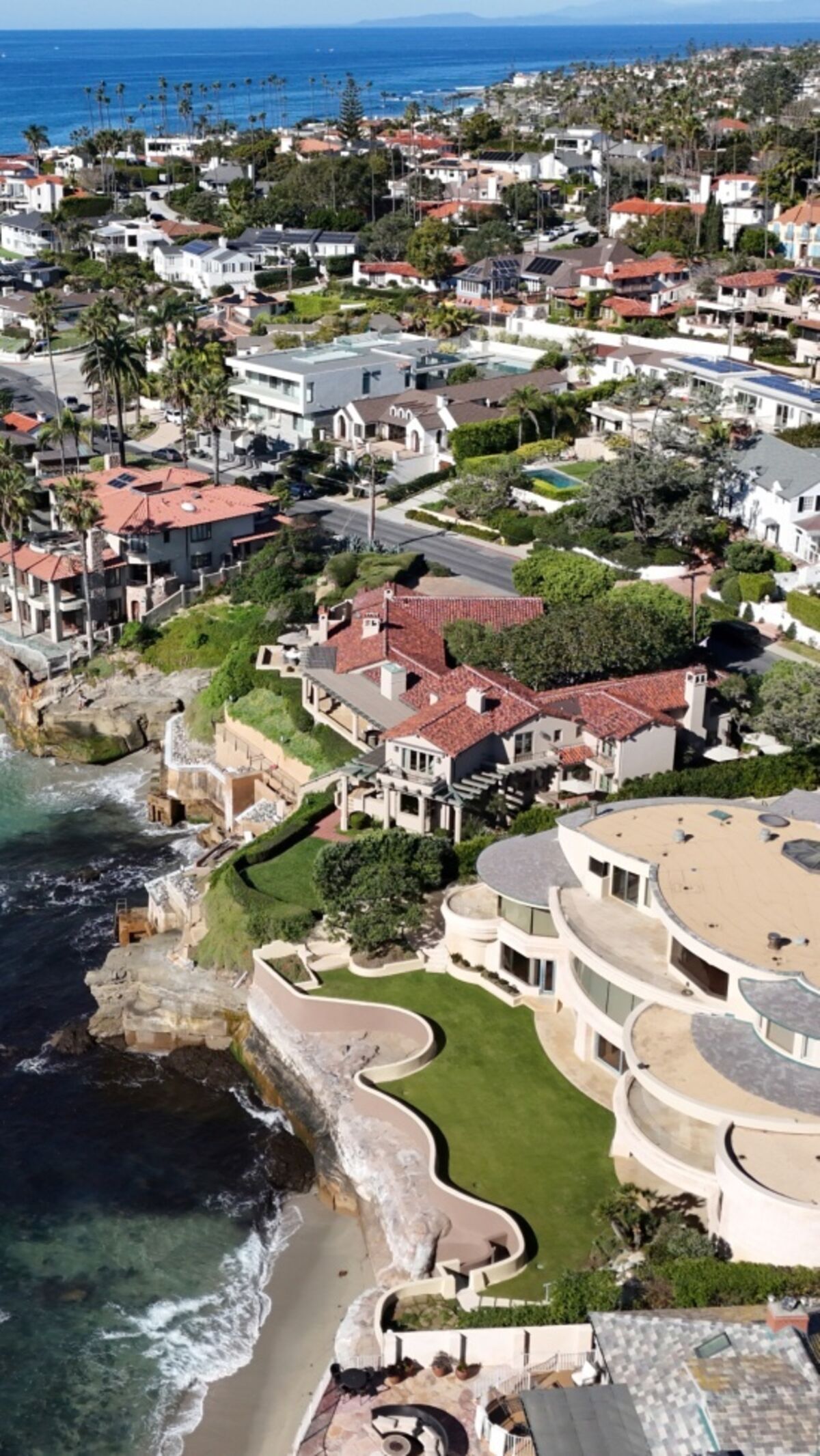 Yes, the Ultra-Rich Can Be Taxed. Here’s How