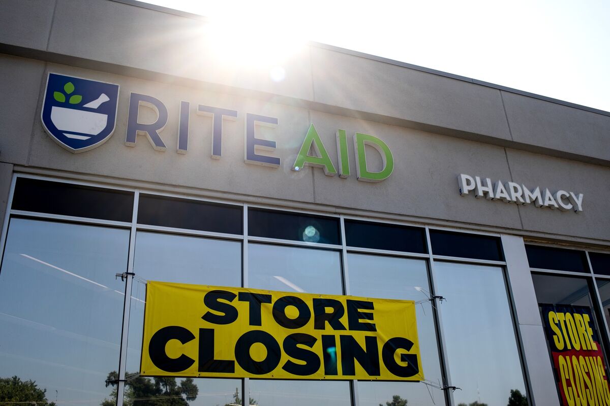 🟪"CVS Health in trattativa per l'acquisto di Rite Aid: una mossa strategica dopo il fallimento della catena di farmacie"