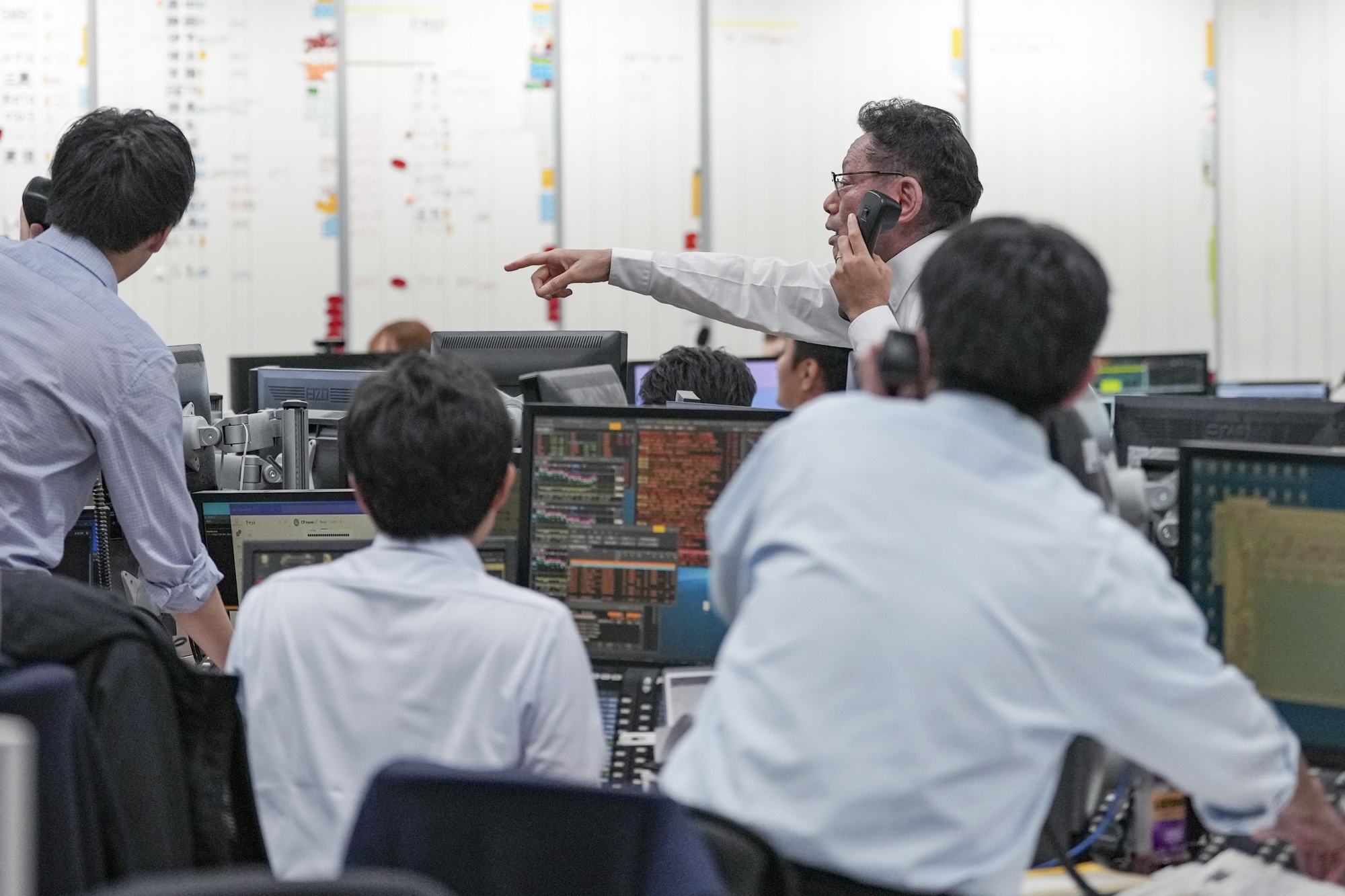 Inside a Japanese Government Bond Dealing Room in Tokyo