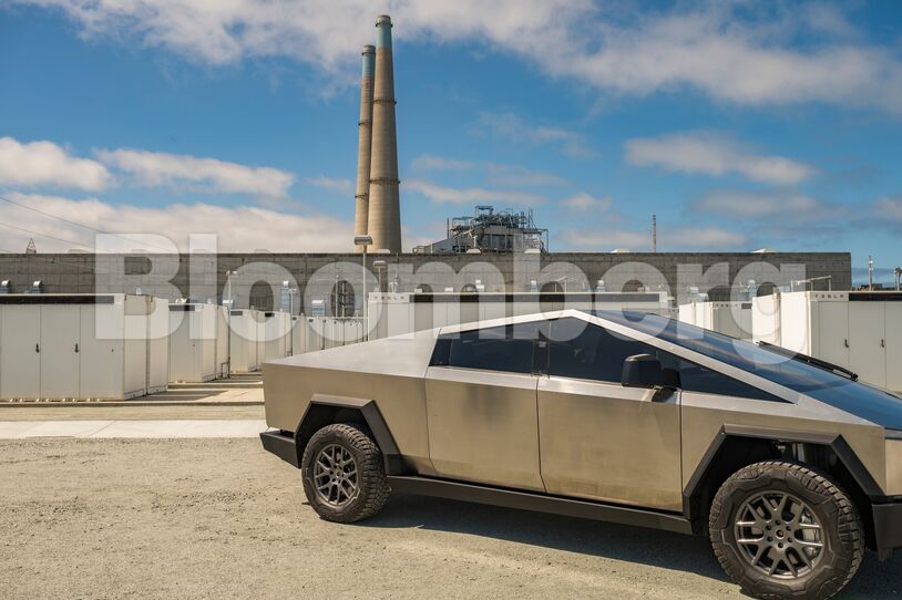 Tour Of The Elkhorn Battery Energy Storage System