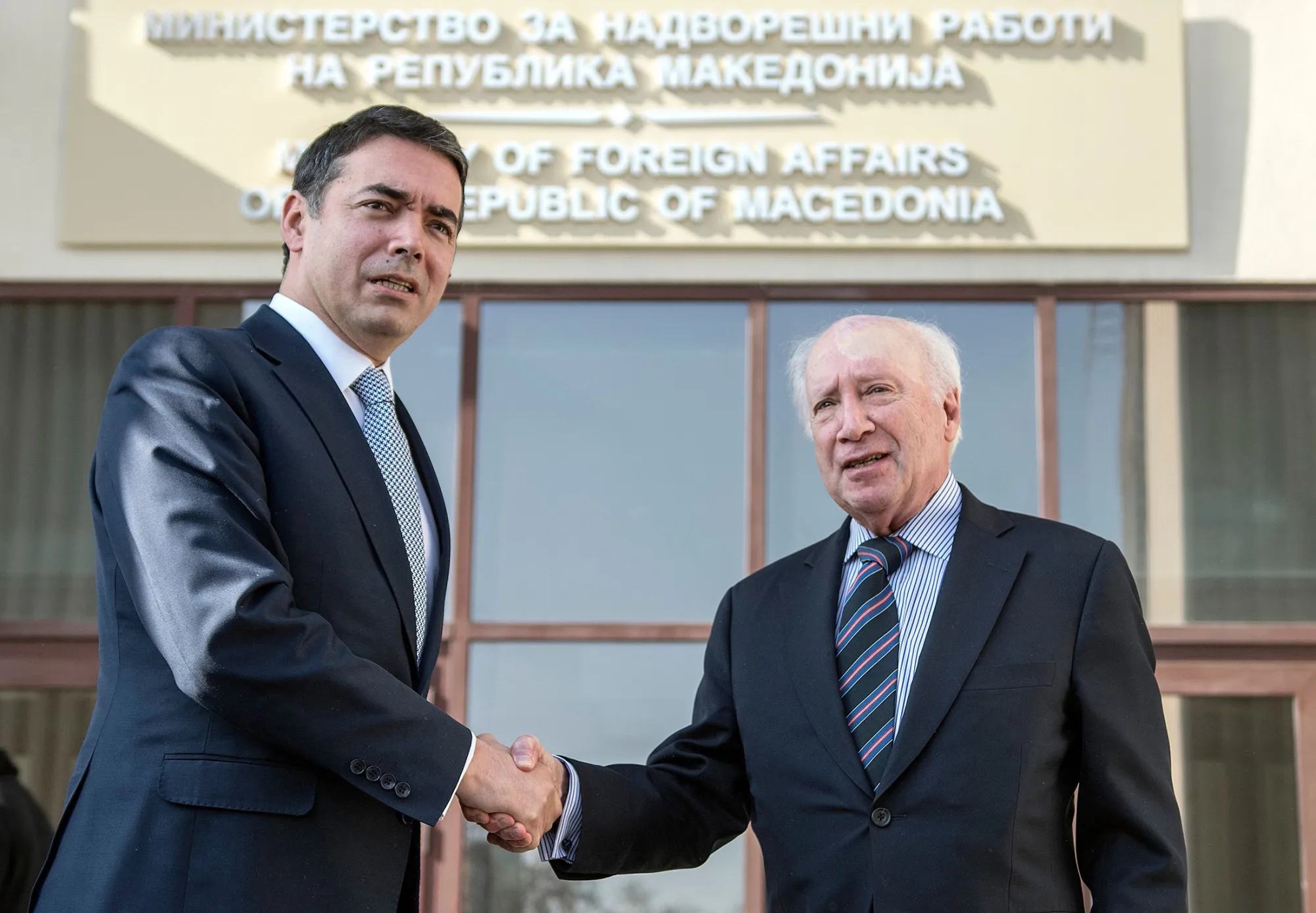 Matthew Nimetz and&nbsp;Nikola Dimitrov shake&nbsp;hands during their meeting in Skopje on Feb.&nbsp;1.