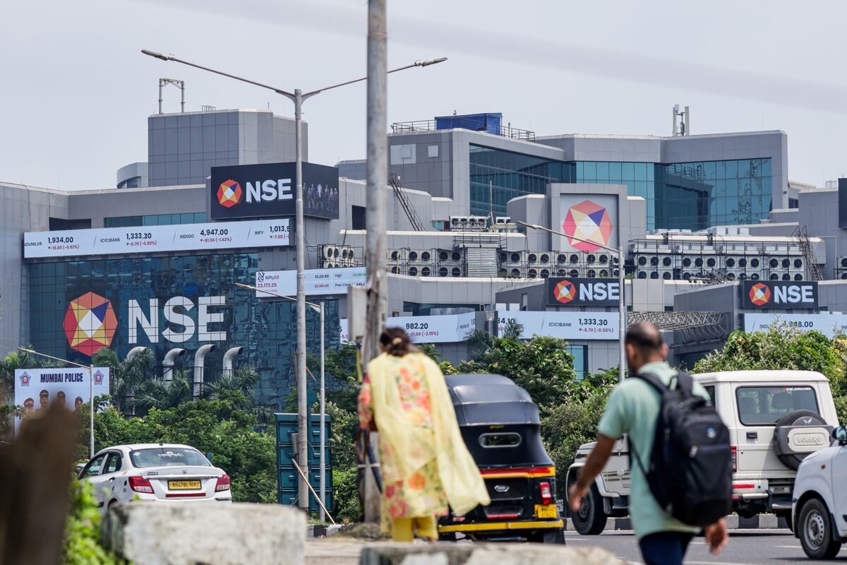 bloomberg.com - Samie Modak - Record Quarter Primes India IPO Market for Blockbuster Year
