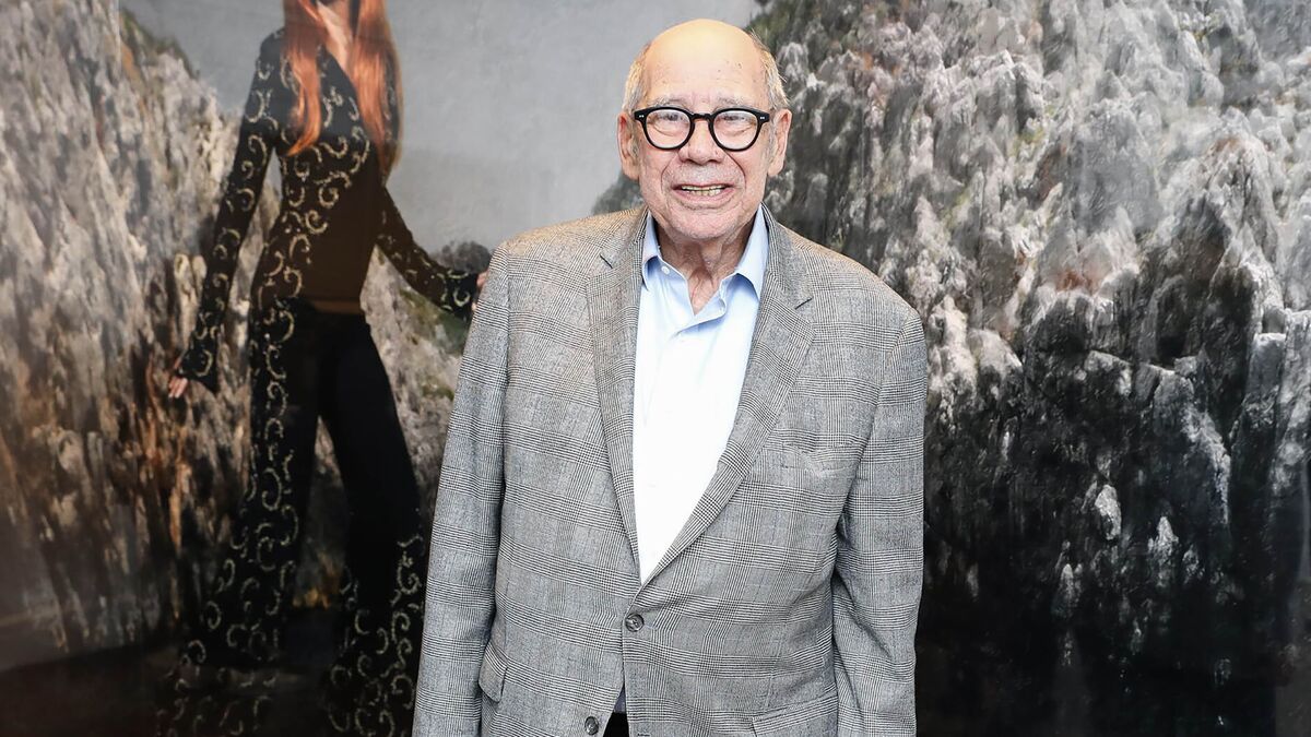 
                            Robert Mnuchin, Goldman Sachs Block Trading Pioneer, Dies at 92