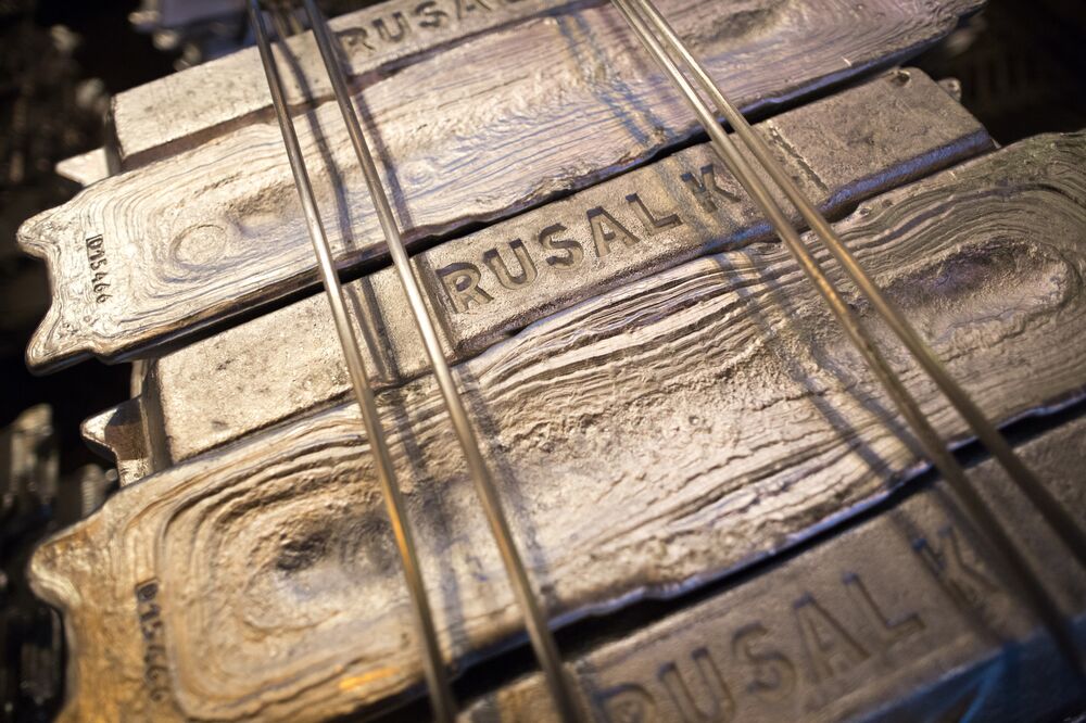 ruble jumps as u s makes common sense move on rusal sanctions