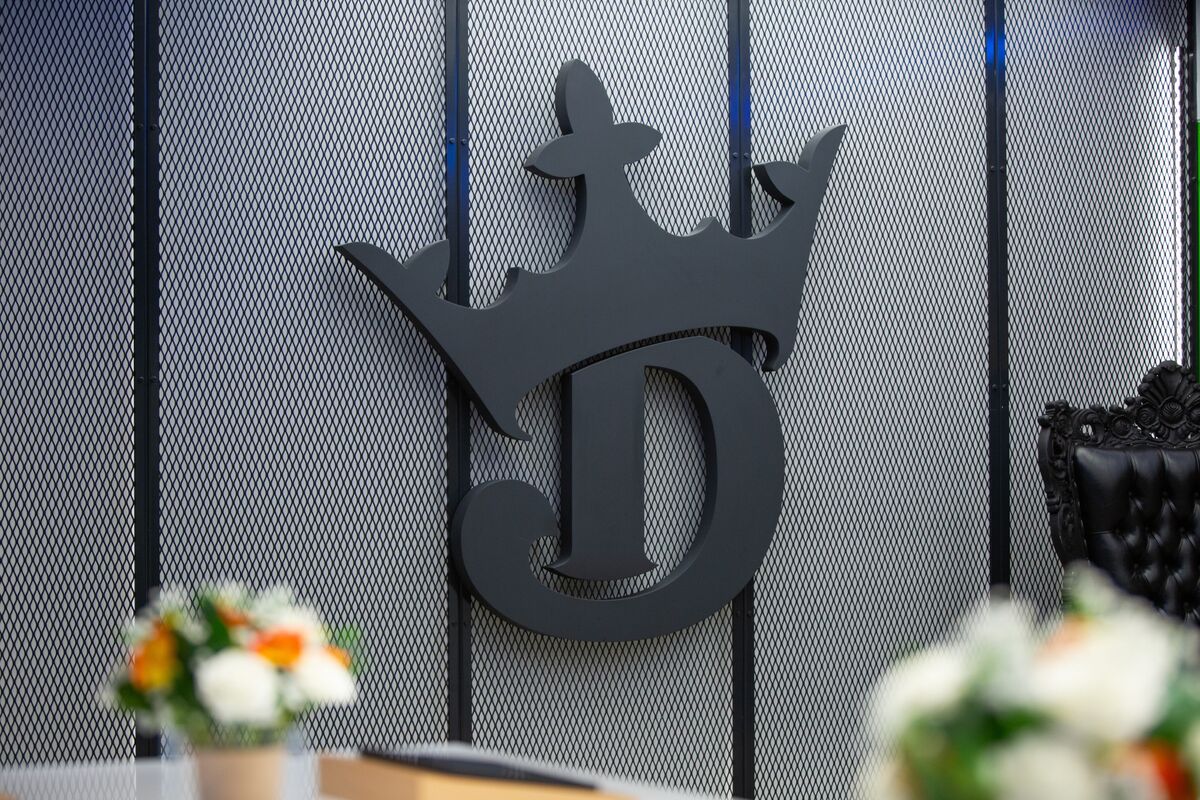 bloomberg.com - Peyton Forte - Betting Stocks Fall as NFL Prediction Bets Gain on Gambling Apps