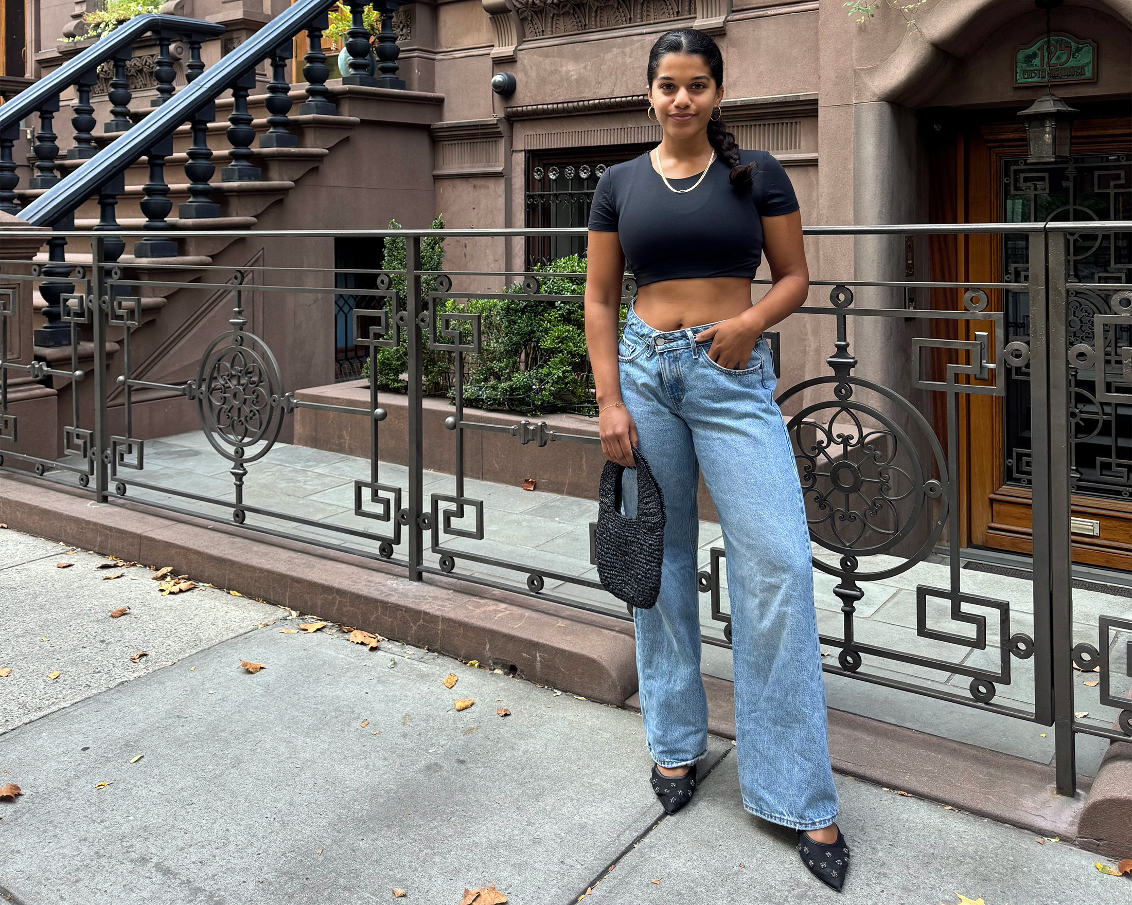 ワイドレッグジーンズ人気にアナリスト注目、ギャップの復活にも貢献