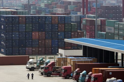 Shipping Containers in Shanghai