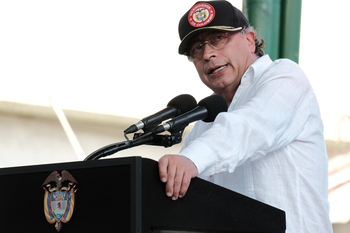 Petro Says Last Boat Bombed in Caribbean May Have Been Colombian