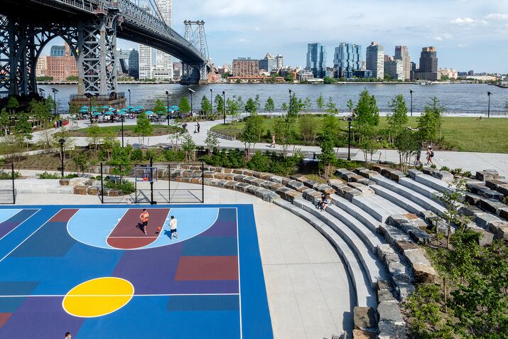 New York City Rebuilds a Waterfront Park to Hold Back Rising Seas