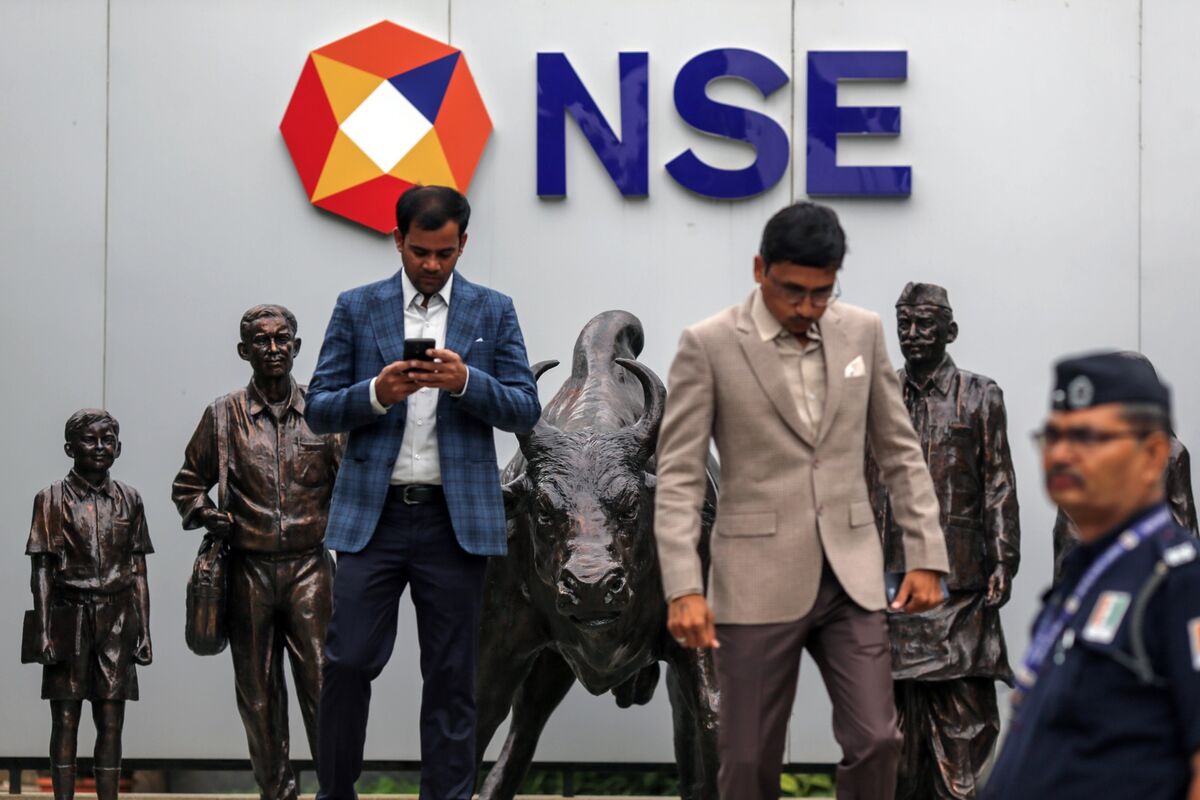 Why Regulators Are Cracking Down on India’s Giant Options Market
