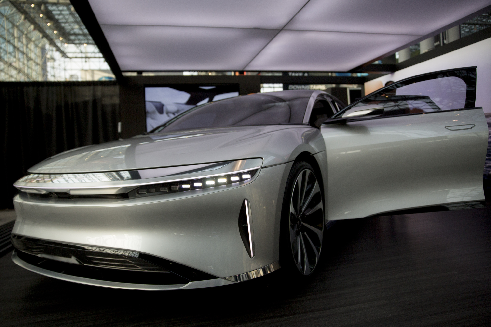 Lucid motors stock librarygaret