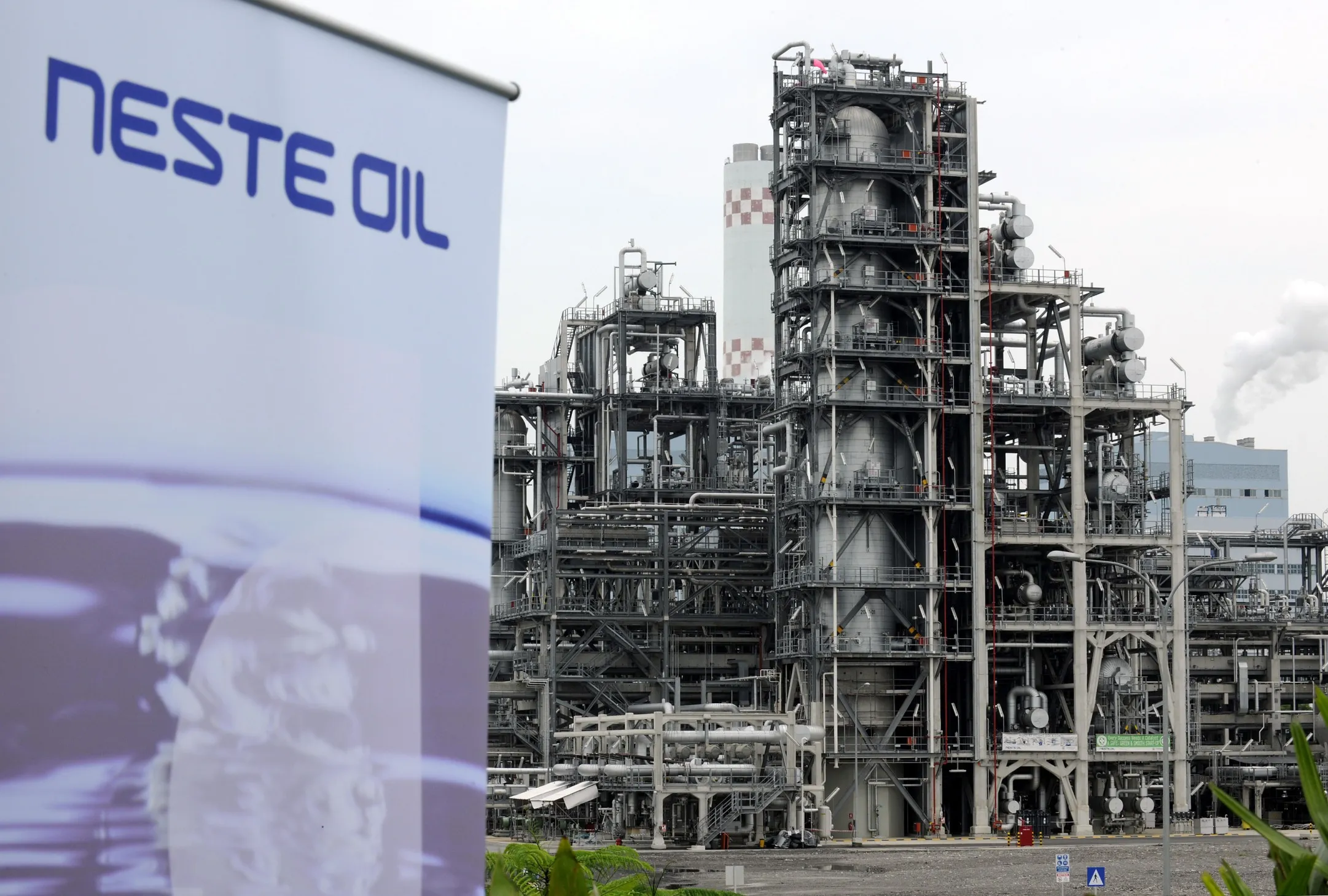 Neste Oil Plant Opening & Interview With CEO Matti Lievonen