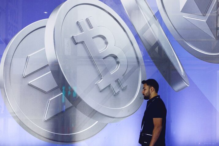 Bitcoin Hits Two-Week High But Crypto Sentiment Remains Fragile