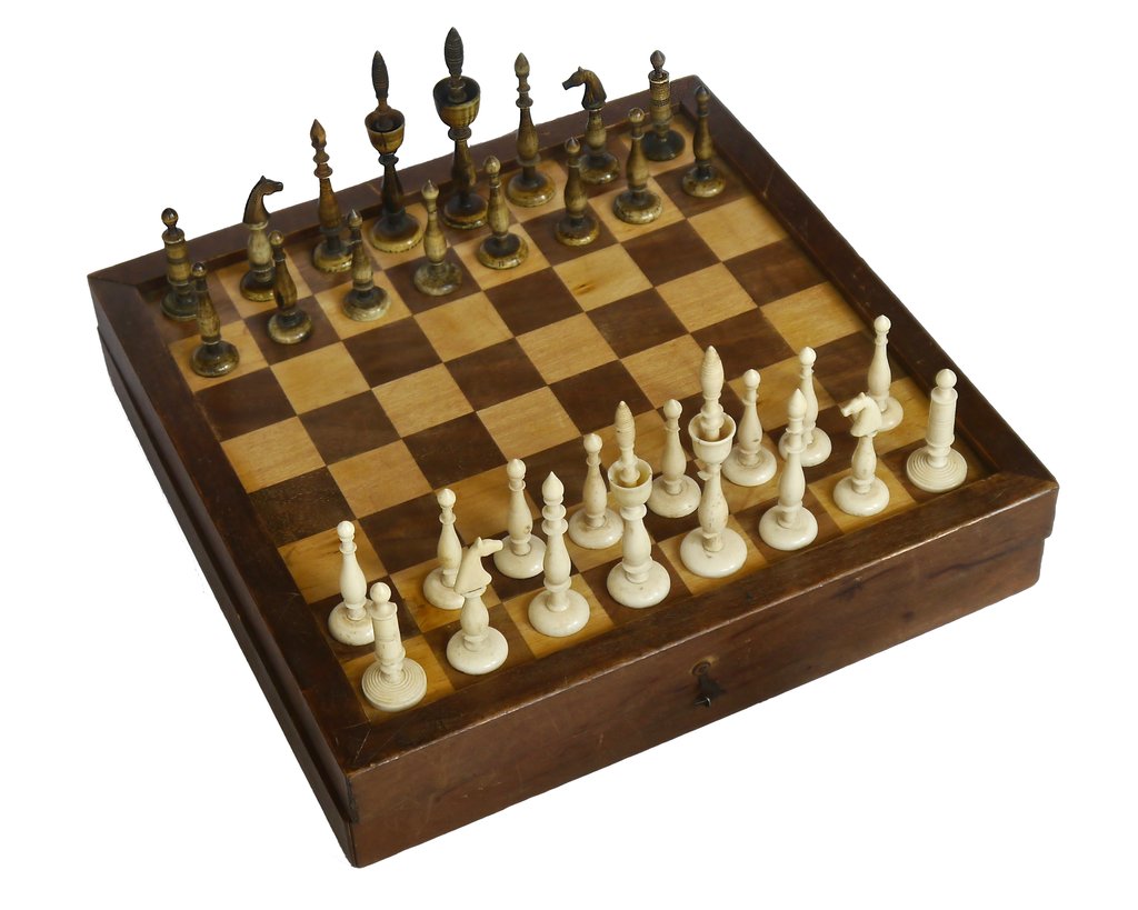 Gucci Chess Set - For Sale on 1stDibs