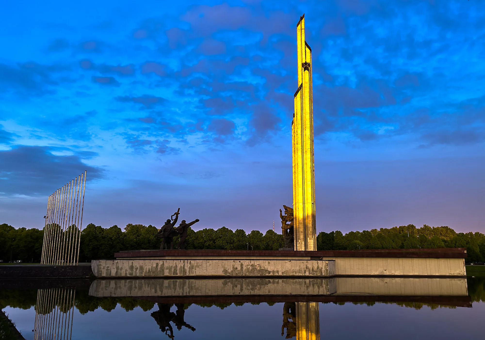 The Monument to Soviet Army Soldiers in Victory Park, Riga,&nbsp;Latvia.