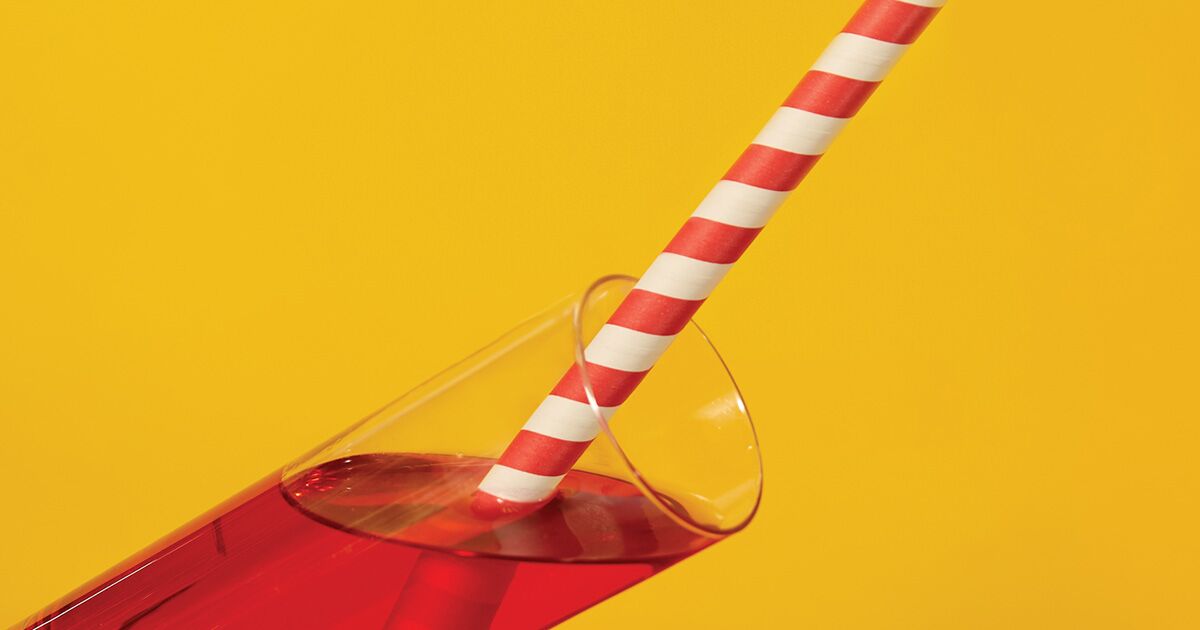 inside-the-only-company-that-makes-paper-straws-in-america-bloomberg