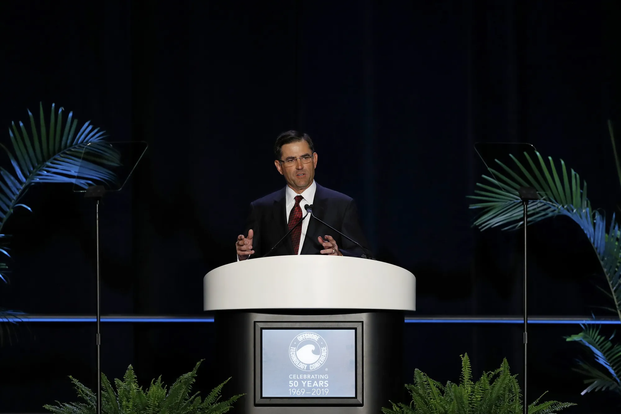 Fracking Growth ‘Almost Impossible’ This Year, Halliburton Says (HAL ...