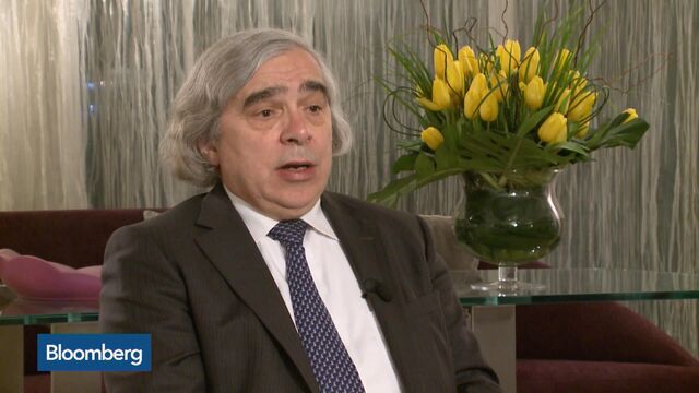 Video player cover image