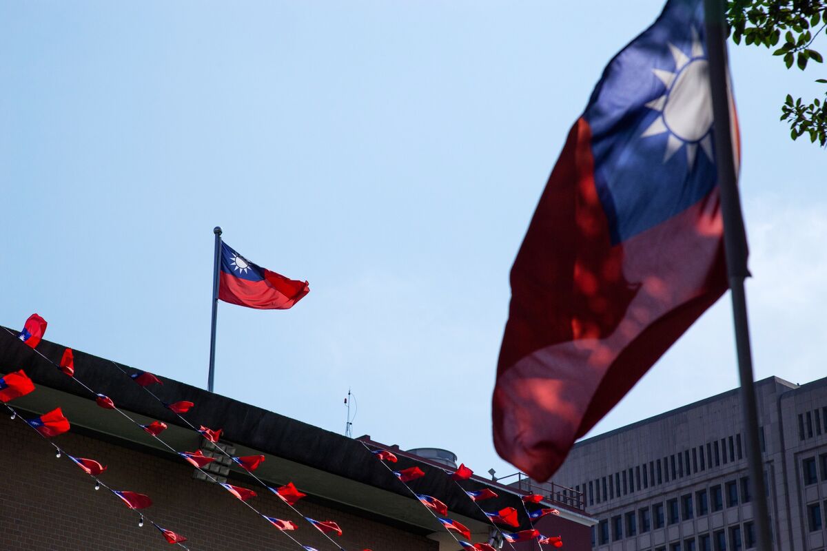 Taiwan Revamps Cabinet Following Lai’s Political Setbacks