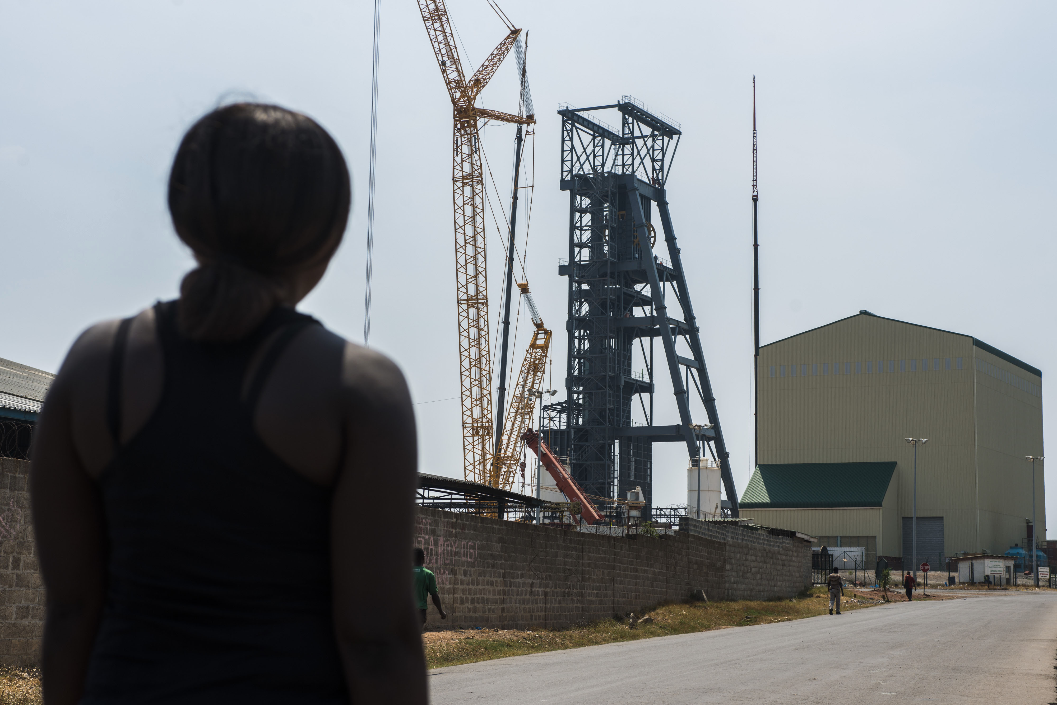 Glencore in Africa, Zambia Mine Boss Seized at Airport Bloomberg