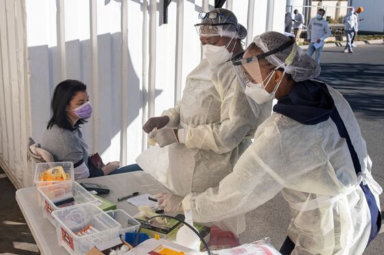 Excess Deaths Hit Pandemic Record in S. African Business Hub
