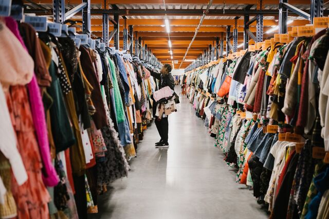 Rent the Runway, a Secondhand Fashion Site, Prepares to Go Public