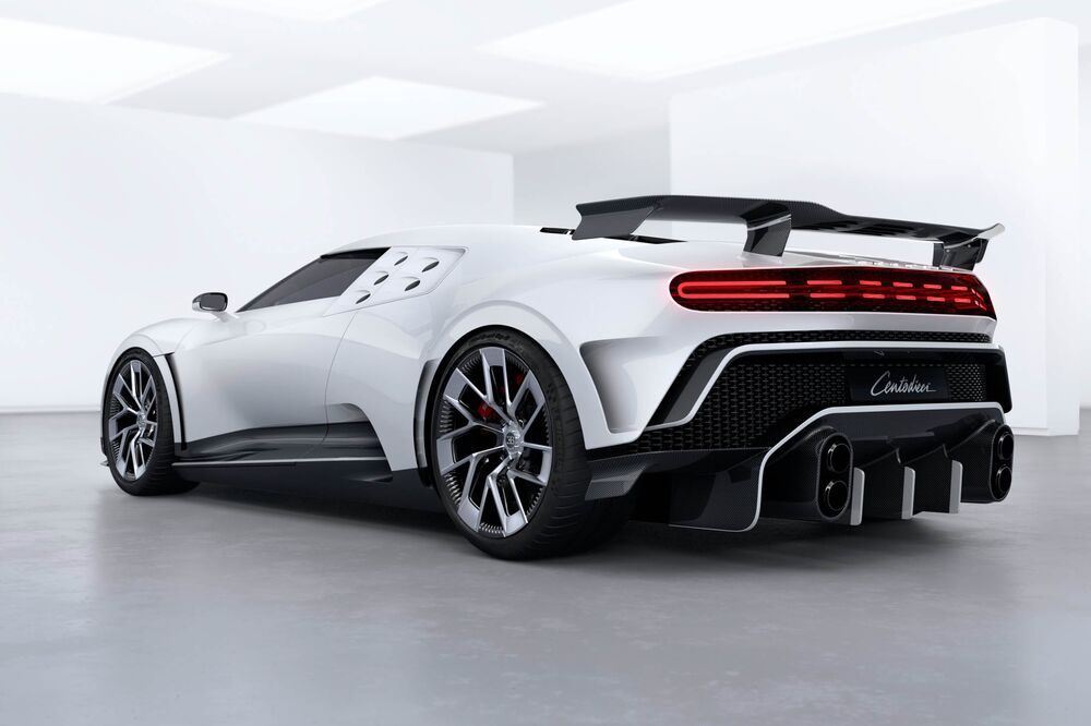 Bugatti Centodieci Revives Spirit Of Eb110 Photos Specs Price Bloomberg