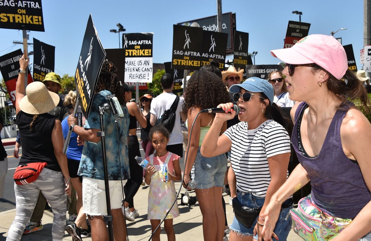 AI Shines a Spotlight on Hollywood Hypocrisy