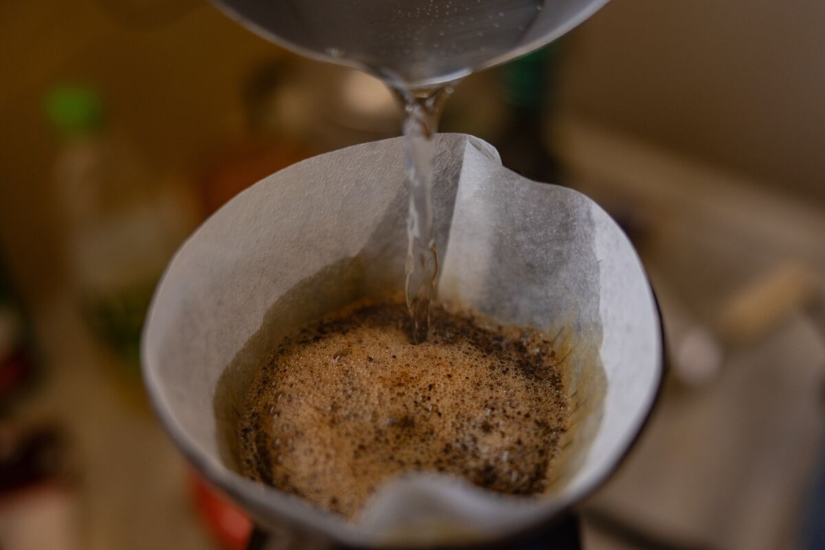 Coffee Tops $4 for First Time Since April on Supply Concerns