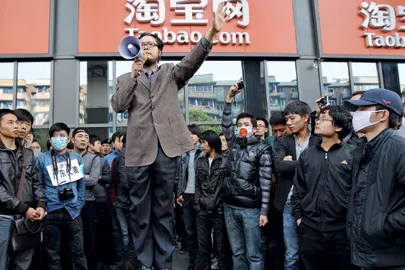 Jack Ma Is the Loneliest Billionaire in China