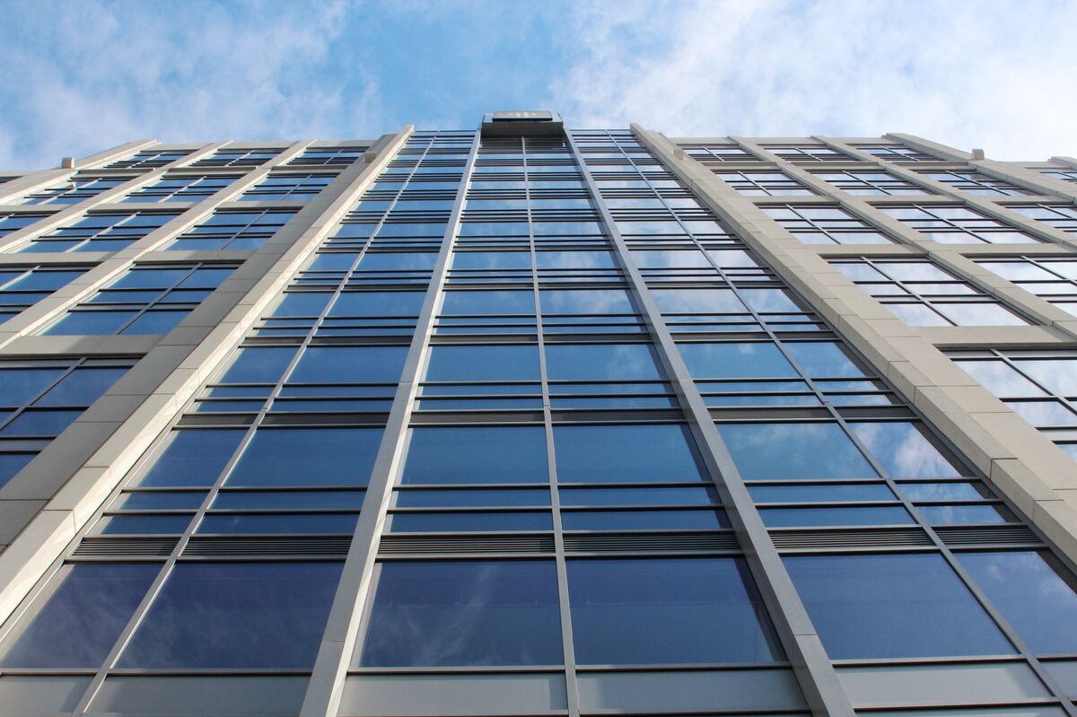Empty Microsoft Towers Trigger Loan Default by Australian Fund