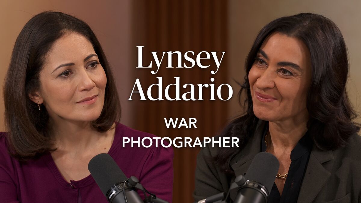 The War Photographer Who Can’t Walk Away