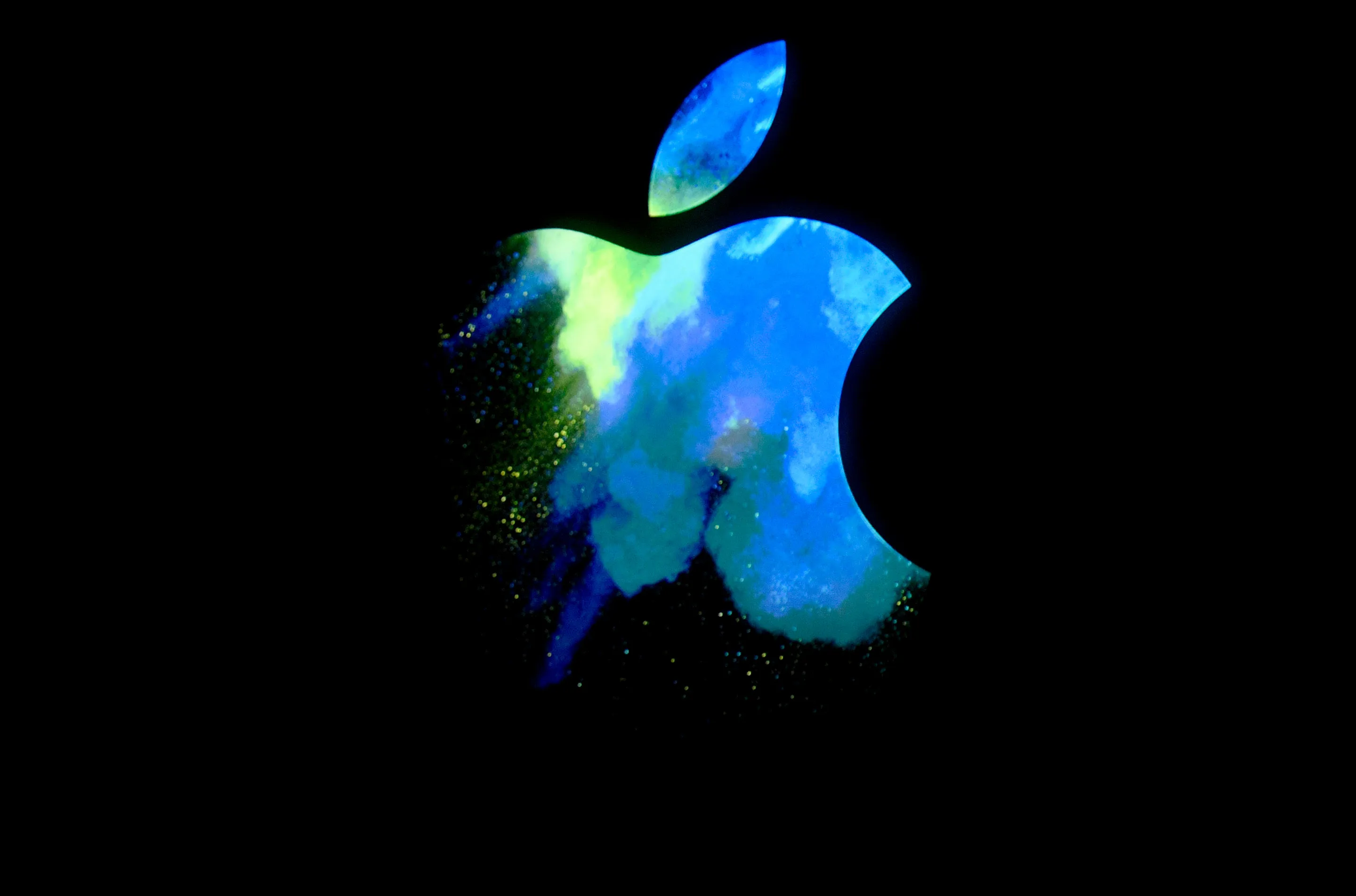 1496297046_APPLE_SPEAKER
