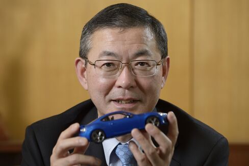 Fuji Heavy Industries Ltd. President Yasuyuki Yoshinaga