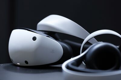 ソニーGが「PSVR2」の生産休止、在庫積み上がる－関係者