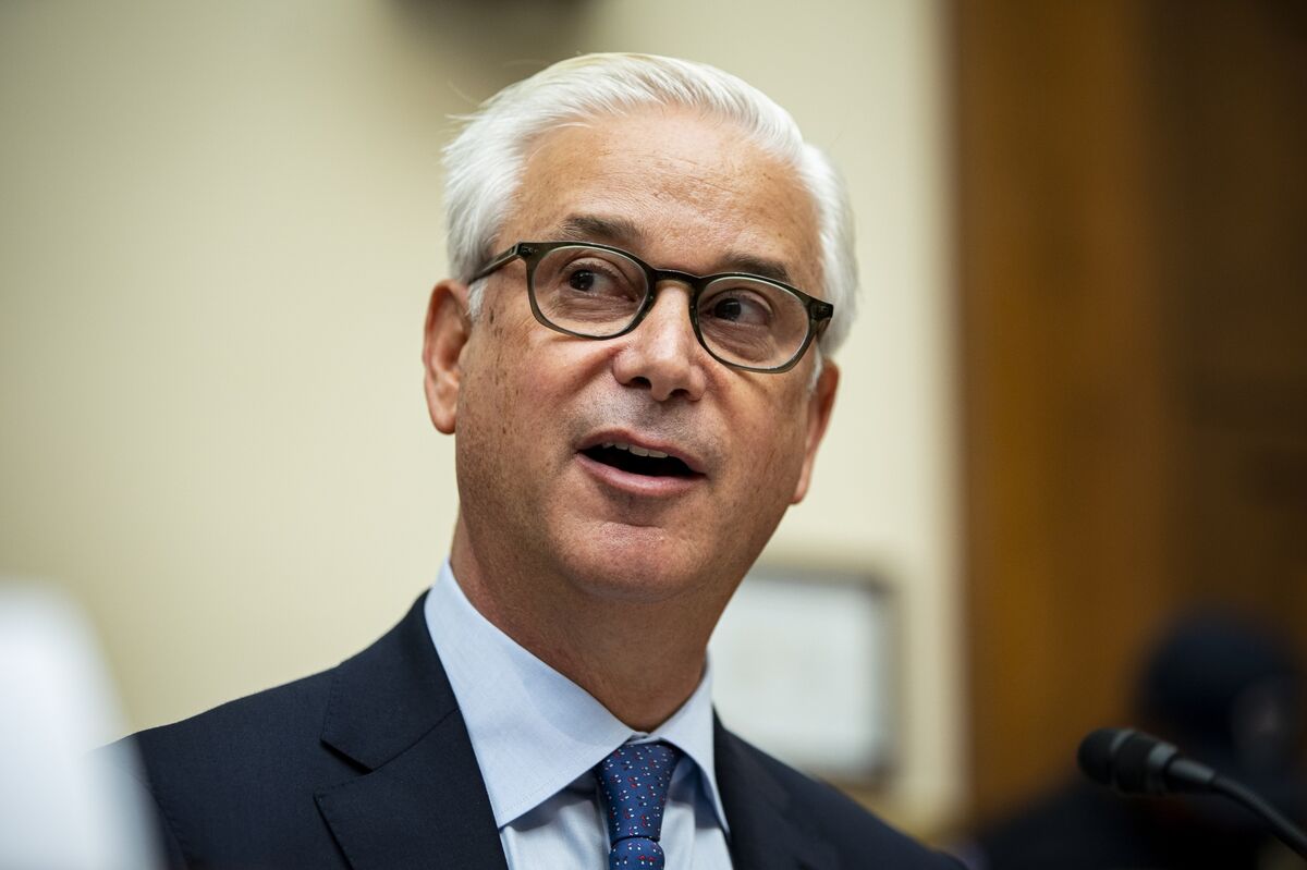 Wells Fargo CEO Scharf Enters Growth Era With Eye on Wall Street