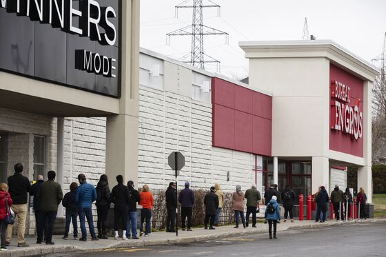 Montreal Retail Setback Shows Canada’s Rocky Path to Reopening